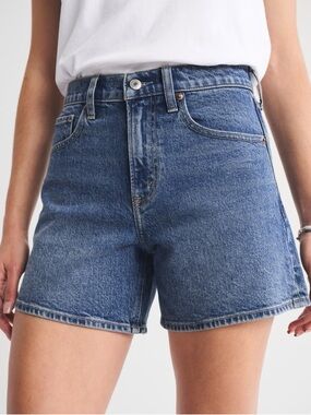 Abercrombie and Fitch High Rise Dad Short sz 31 Medium Blue